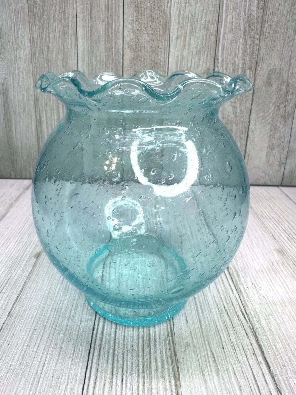 Vtg Light Blue Bubble Glass Vase with Ruffled Lip 5